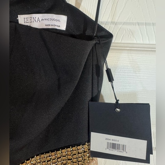 Mac Duggal Black and Gold One Shoulder Dress - Picture 4 of 9